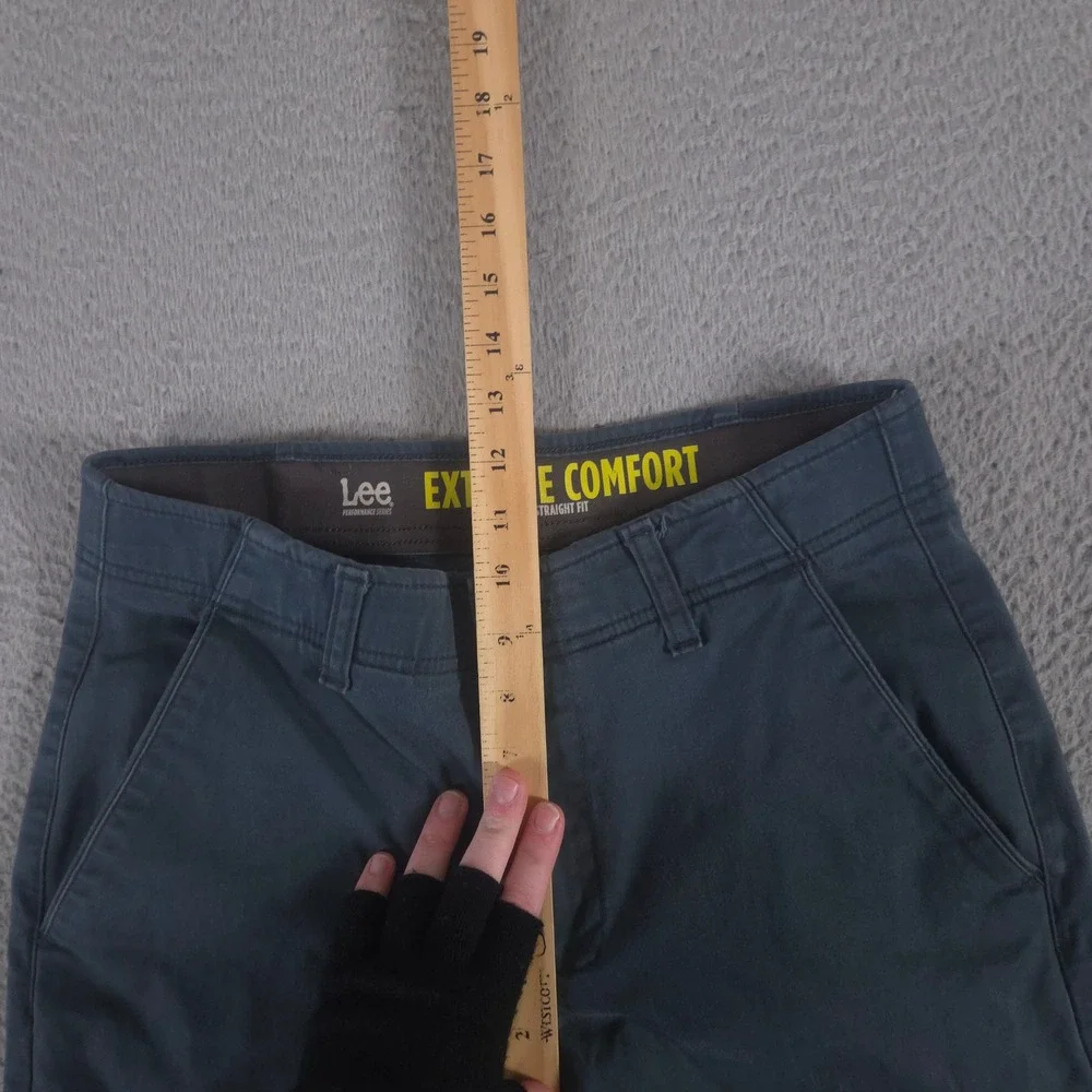 Lee Pants Men 30x32 Green Gray Extreme Comfort Straight Leg Cotton Stretch Chino